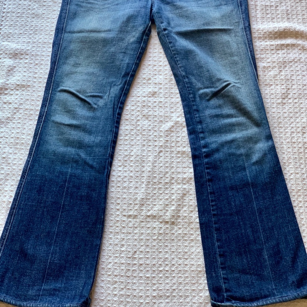 7 For All Mankind PERFECT CONDITION - Picture 6 of 7